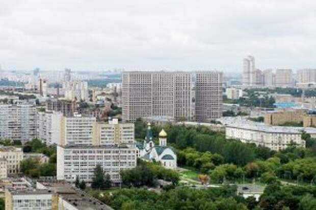 Депутат Мосгордумы Андрей Медведев оценил программу освоения территорий промзон. Фото: сайт мэра Москвы