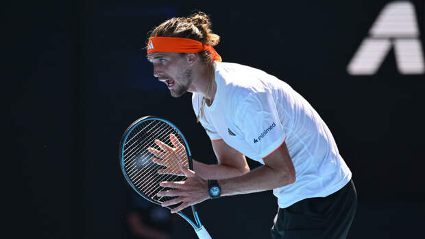 Зверев — судье в матче с Алькарасом: это херня какая-то, вы постоянно их защищаете