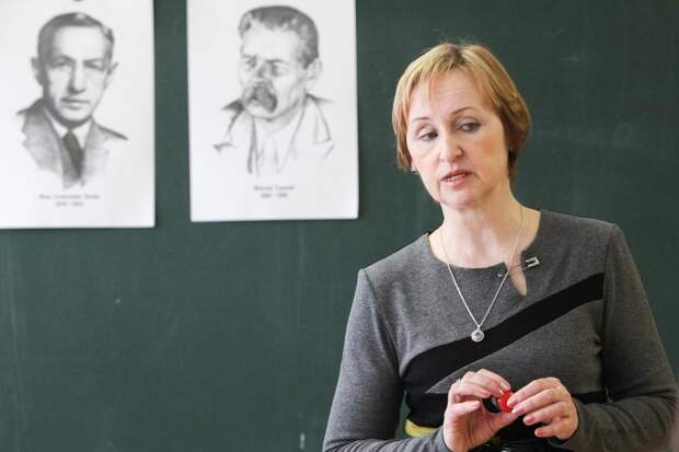 «В нынешнем виде школа не выживет»: мнение экспертов о роли женщин в образовании
