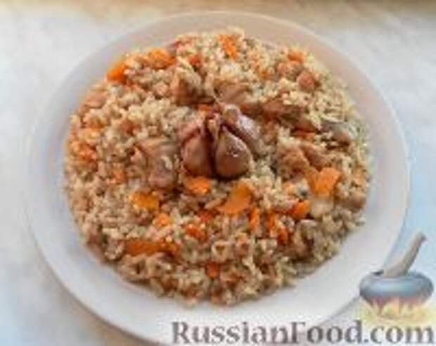 Фото к рецепту: Узбекский плов с курицей