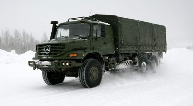 1autowp.ru_mercedes-benz_zetros_2733_military_truck_2.jpg