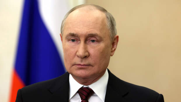 «Впереди много задач»: Путин обратился к новому Правительству РФ 
