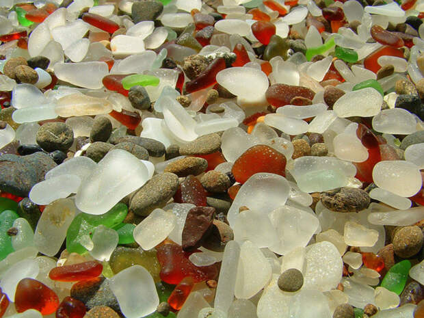 Стеклянный пляж — Форт-Брэгг, Калифорния  Glass Beach — Fort Bragg, California 