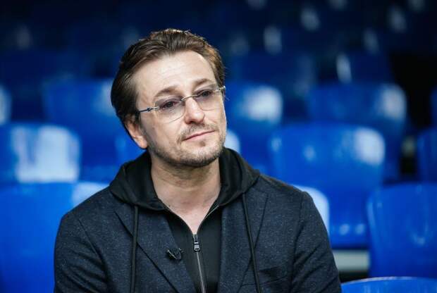 Безруков не будет набирать курс во ВГИК из-за работы в МХАТ им. Горького