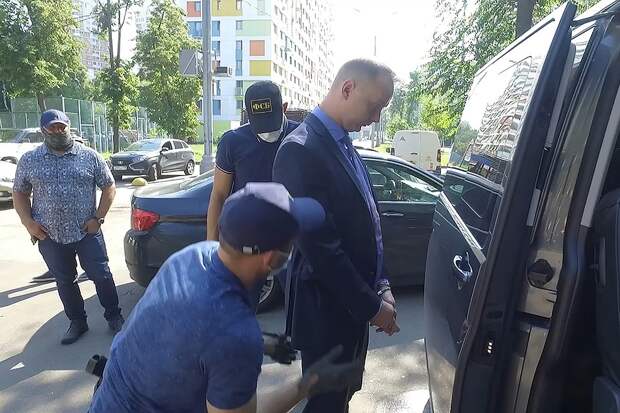 Советника главы "Роскосмоса" задержали за госизмену