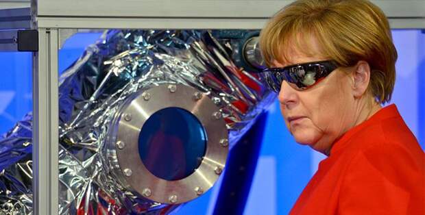 Меркель начинает битву за Москву