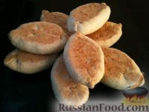 Фото к рецепту: Пирожки с картошкой, яйцом и зеленью