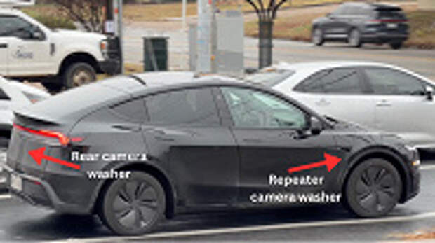 Целую партию почти новых УАЗ-3151 (предшественник «Хантера») 1985 года сняли с хранения и выставили на продажу