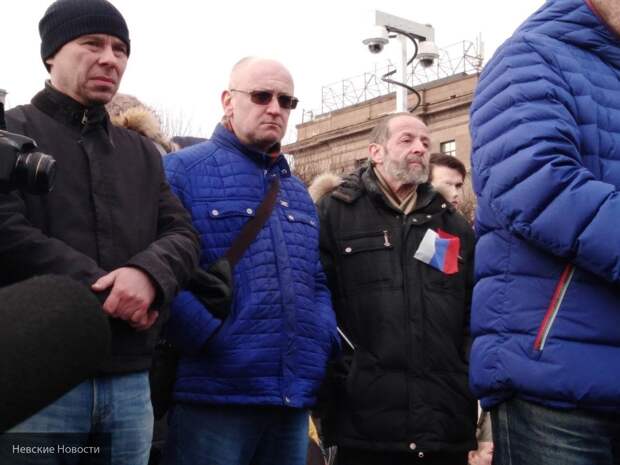 Критикующие уборку Петербурга депутаты ЗакСа спрятались от субботника в Израиле