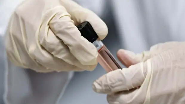 Российских штангистов Ананяна и Козловскую дисквалифицировали за допинг