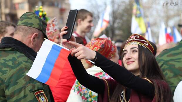 Кравчук назвал условие, при котором Украина сможет вернуть Крым Кравчук назвал условие, при котором Украина сможет вернуть Крым