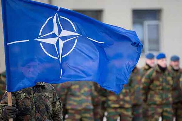 На Западе НАТО посоветовали перестать жаловаться на Россию из-за Украины
