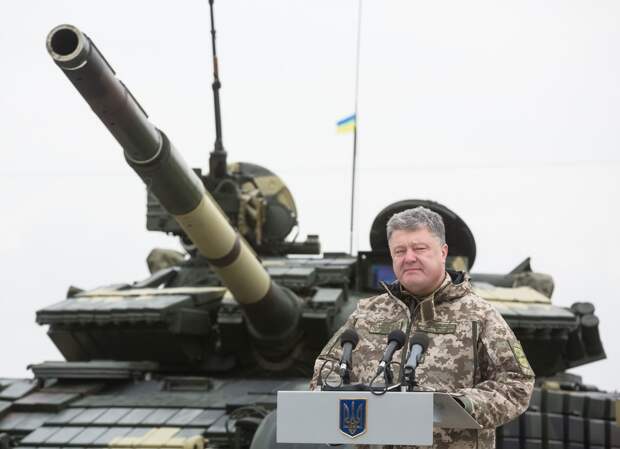 Радость Порошенко: Рада проголосовала за войну