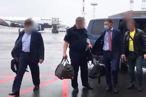 Жириновский заявил о том, что депутаты Госдумы от ЛДПР могут покинуть парламент