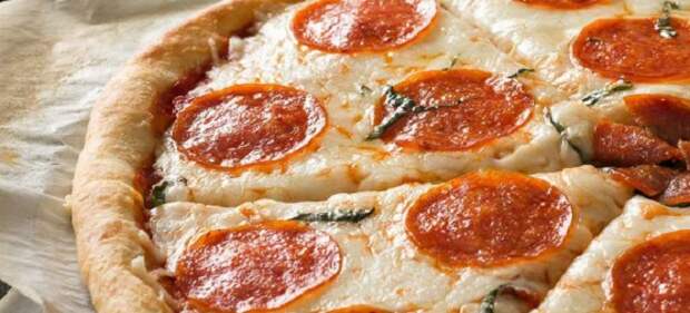 Пицца пепперони