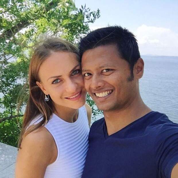 Я выросла во Владивостоке, училась в Китае, вышла замуж за индуса и переехала в Майами! Психолог Варвара Гоенка — о том, как соединить пять культур и стать самой счастливой