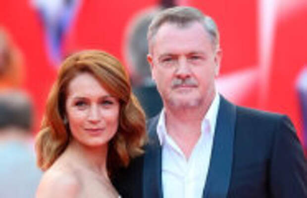 Шоу-бизнес: Назвал дочь в честь погибшей жены и она умерла, женился на подруге дочки: Драмы Марины Левтовой и Юрия Мороза