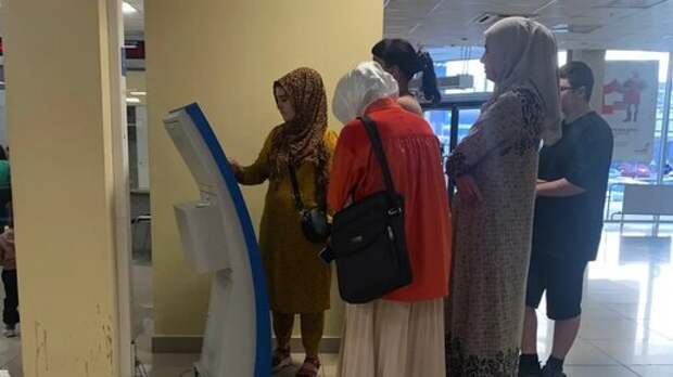 Не просто гражданство: в России могут ввести ценз оседлости для мигрантов