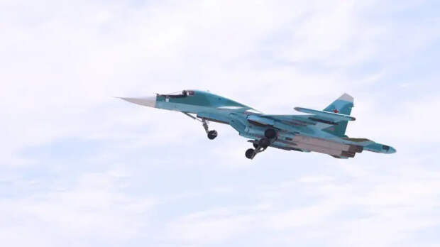 В Харьковской области сняли на видео точнейший прилет ФАБов в дом с боевиками