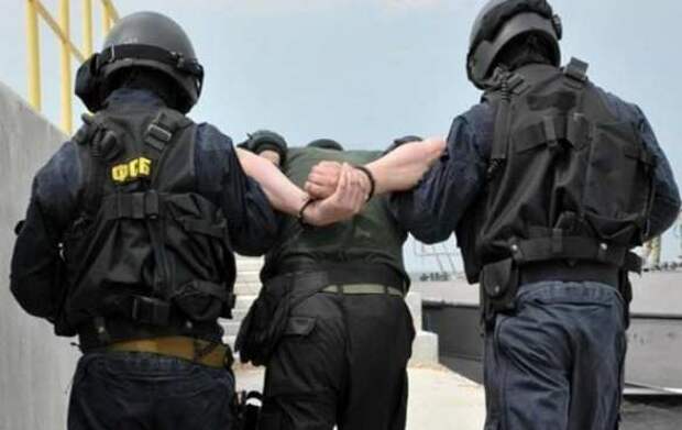 ФСБ схватила сразу троих украинских шпионов