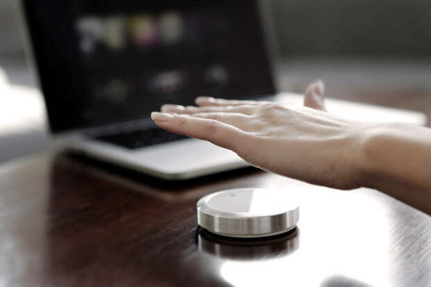 Необычная замена мышки: универсальный Bluetooth-манипулятор Flow с жестовым управлением