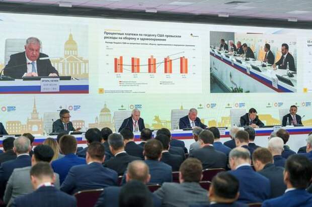 Глава «Роснефти» Игорь Сечин на ПМЭФ-2024 заявил о нереалистичности энергетического перехода