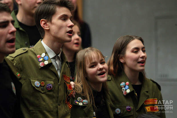 Чирәм җирдән алып Камчаткага кадәр: Татарстан студент отрядлары кайда һәм ничек акча эшли