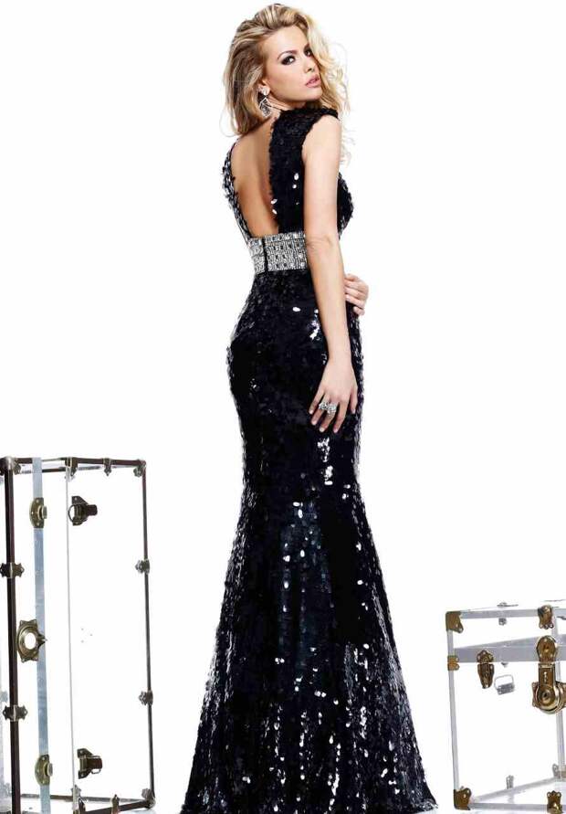 Tarık-Ediz Prom Dresses