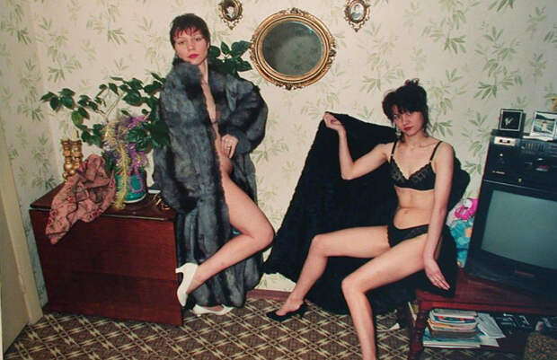 Как выглядели русские женщины 1990-х годов (ФОТО)
