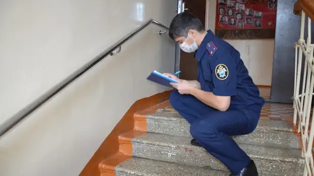 «Дать жёсткую правовую оценку»: СК возбудил дела против директора школы и руководства ЧОПа после убийства в Махачкале