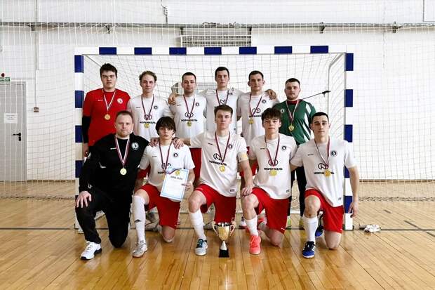 Сборная Мининского университета победила в соревнованиях по мини-футболу