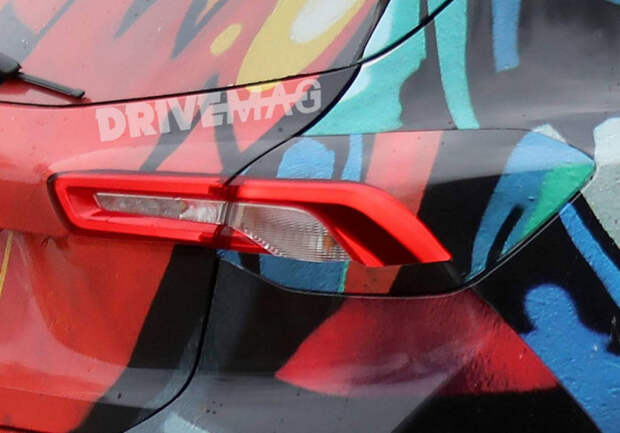 В сети появились неофициальные кадры нового Ford Focus