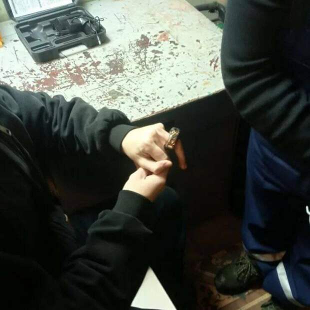 Татарстанда коткаручылар бармагы спиннерга кысылып калган яшүсмергә ярдәм иткән