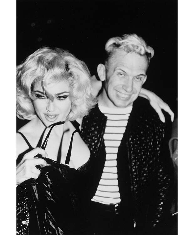 С Мадонной, 1990 год