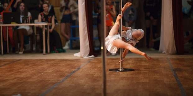 Конкурс по детским танцам на шесте вызвал возмущение жителей Ставрополя