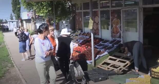 На днях в Уфе произошел казалось бы рядовой, но весьма показательный случай, наглядно демонстрирующий с какого высокого минарета чужеземцы плевать хотели на российские законы.-2