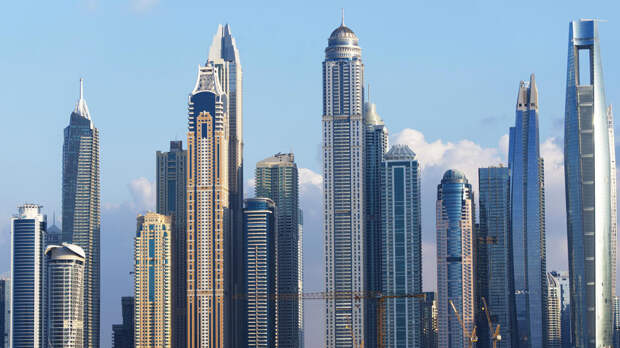 Беспилотник врезался в небоскреб Marina 23 в Дубае