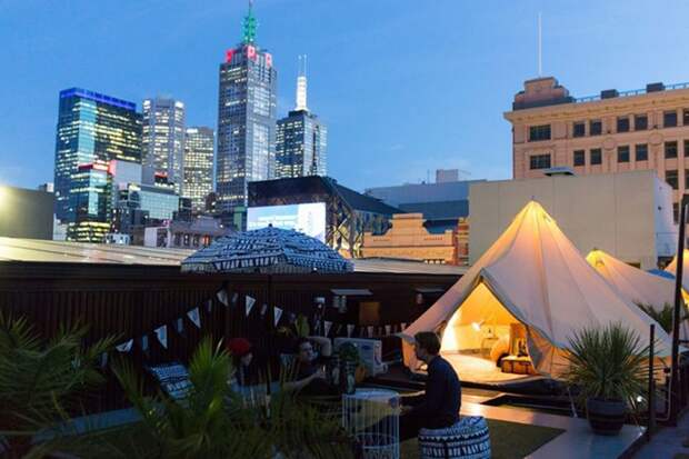 Отель с палатками на крыше - St Jerome's Hotel, Мельбурн, Виктория австралия, доказательство, животные, мир, природа, туризм, фотография