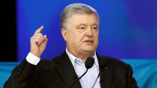 Порошенко прокомментировал решение России по гражданству для Донбасса