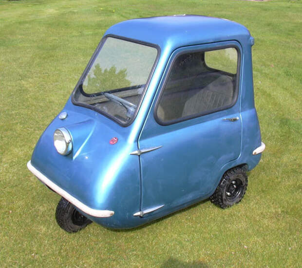 Peel P50 Dark Blue