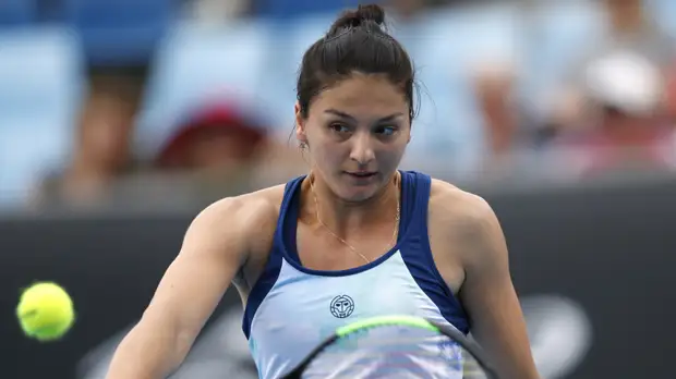 Гаспарян обыграла Ларссон на старте турнира WTA в Стамбуле
