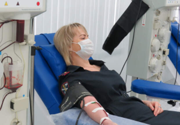 В Кирове сотрудники транспортной полиции стали донорами плазмы крови