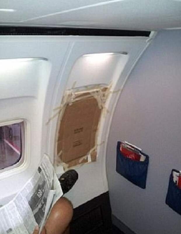 Самые безумные фотографии, сделанные пассажирами в самолетах авиация, забавно, необычное на борту, неожиданно, пассажиры, происшествия, рейс, самолет