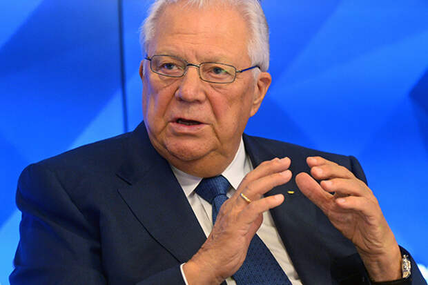 Виталий Смирнов