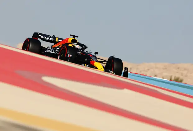 Макс Ферстаппен быстрее всех в финальной тренировке в Бахрейне