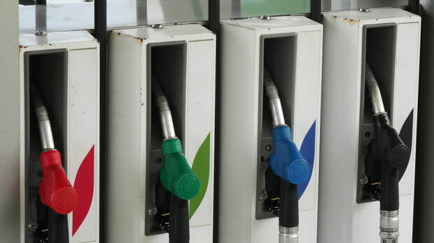 Bloomberg: рост цен на бензин отражает главную слабость Европы