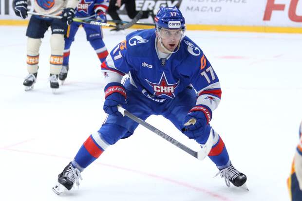 СКА отдал чемпиона мира по хоккею Локтионова «Сибири» в обмен на Уилсона