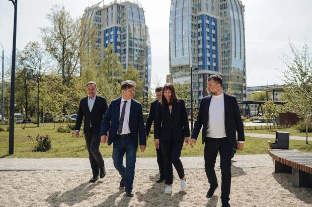 Петербург делится опытом благоустройства с Псковской областью