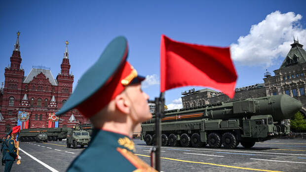 Генеральная репетиция парада Победы прошла на Красной площади в Москве
