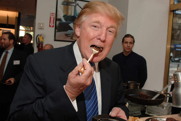 Живучесть Трампа удивила главу Минздрава США